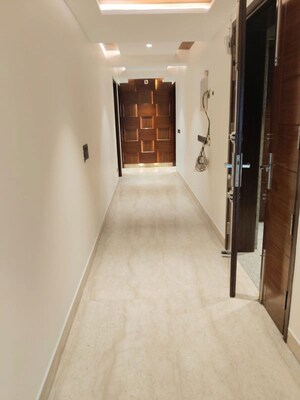 4 BHK Builder Floor – Entrance View at Greater Kailash I - for Rent