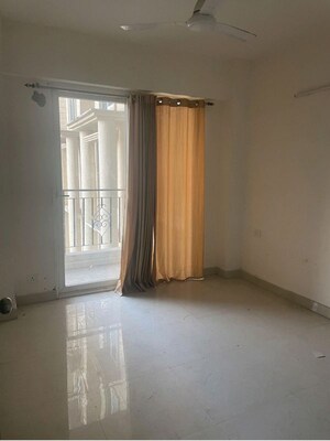 2 BHK Apartment For Rent in Signature The Serenas, Sohna Sector 36
