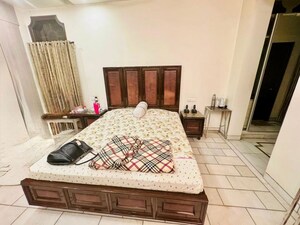 Bedroom in 6+ BHK Independent House at Greater Kailash I – for Rent