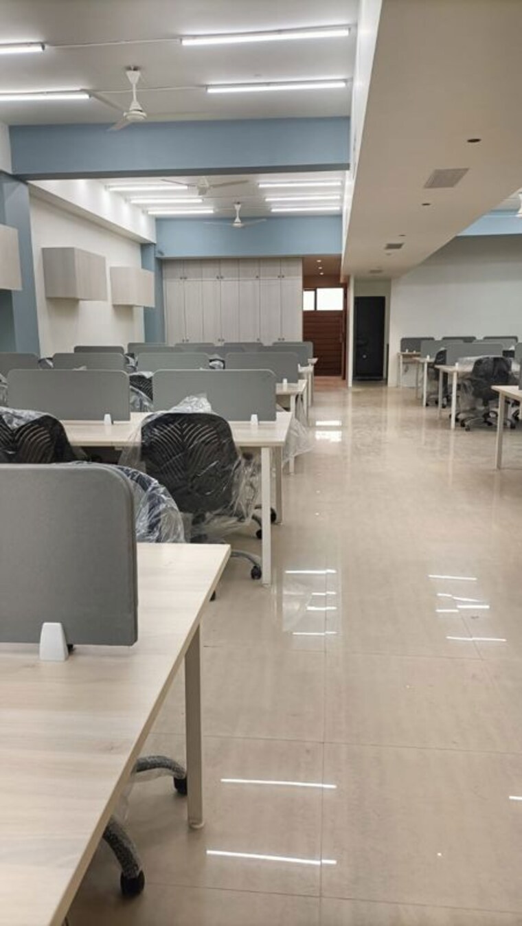 Team Area, satra-plaza Commercial Office Space 1230 Sq.Ft. In Vashi Sector 19d Navi Mumbai 10310104