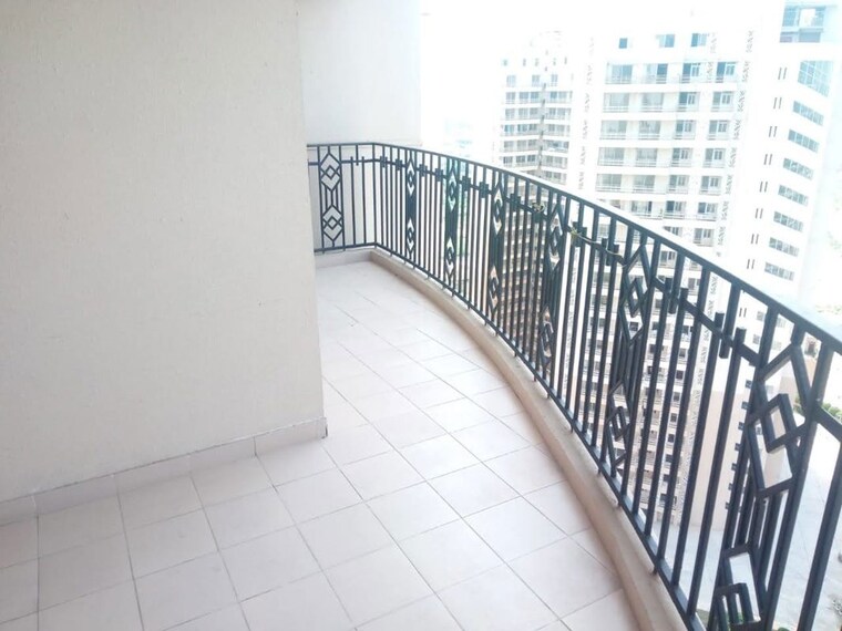 Balcony, new palam vihar phase 3 Commercial Office Space 1500 Sq.Ft. In New Palam Vihar Phase 3 Gurgaon 10310106