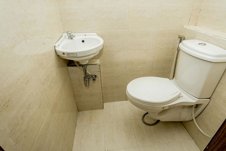 Bathroom, mahaluxmi-migsun-ultimo 3 Bedroom 1395 Sq.Ft. Apartment In Omicron Iii Greater Noida Greater Noida 10310107