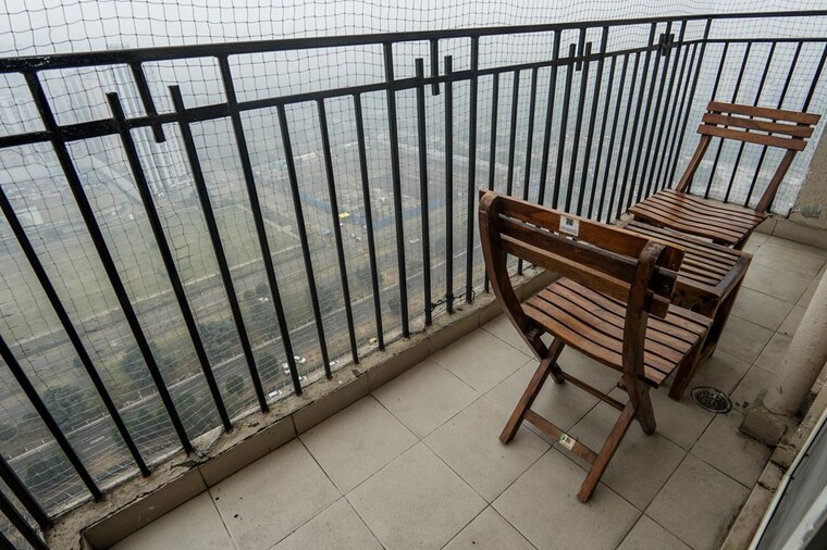 Balcony, mahaluxmi-migsun-ultimo 3 Bedroom 1395 Sq.Ft. Apartment In Omicron Iii Greater Noida Greater Noida 10310107