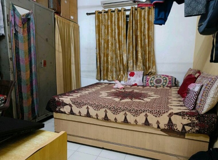 Bedroom, vijay-nagari-chs 2 Bedroom 600 Sq.Ft. Apartment In Vijay Nagari Thane 10310086