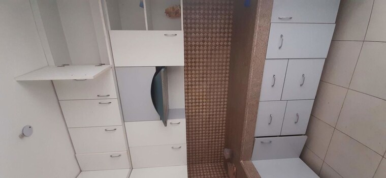 Bathroom, experion-the-heart-song 3 Bedroom 1758 Sq.Ft. Apartment In Sector 108 Gurgaon 10310127
