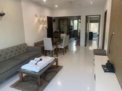 2 BHK + Servant Room,Extra Room Apartment For Rent in Heera Panna Apartment