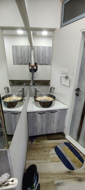 Bathroom in 1.5 BHK Apartment at Juhu Green Apartment, Juhu – for Rent