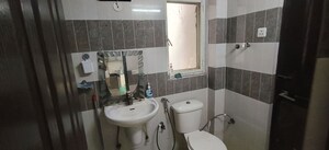 Team Area in 2 BHK Apartment at Jm Orchid, Sector 76 – for Rent