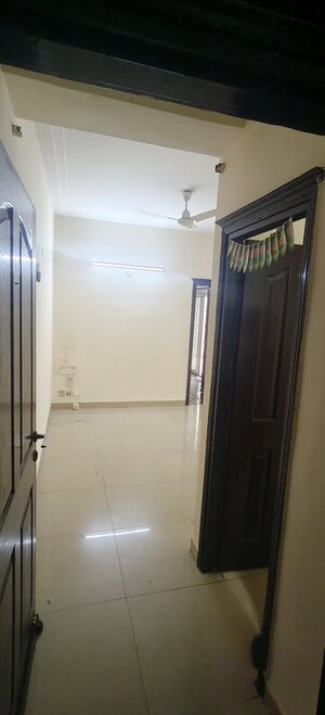 Building Lobby in 2 BHK Apartment at Jm Orchid, Sector 76 – for Rent