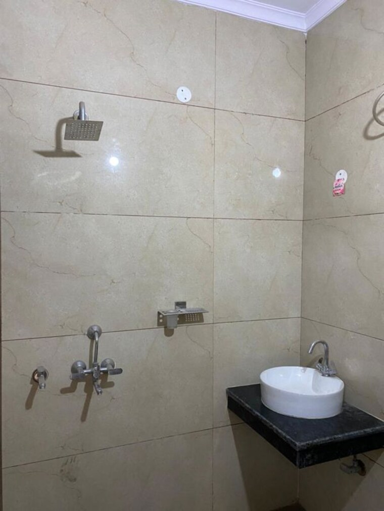 Bathroom, ambala highway 3 Bedroom 1170 Sq.Ft. Builder Floor In Ambala Highway Zirakpur 10310197