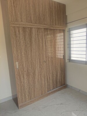 Room in 3 BHK Apartment at BR Residency, Haralur Road – for Rent