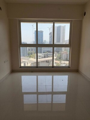 Room in 1.5 BHK Apartment at Sheth Avante, Kanjurmarg West – for Sale