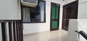 1 RK Builder Floor For Rent in Sector 33