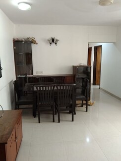 2 BHK Apartment For Rent in GHP Crystal Court