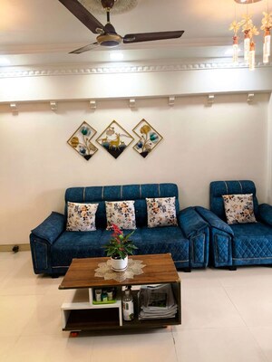 Living Room in 2 BHK Apartment at Swastik Garden – for Rent