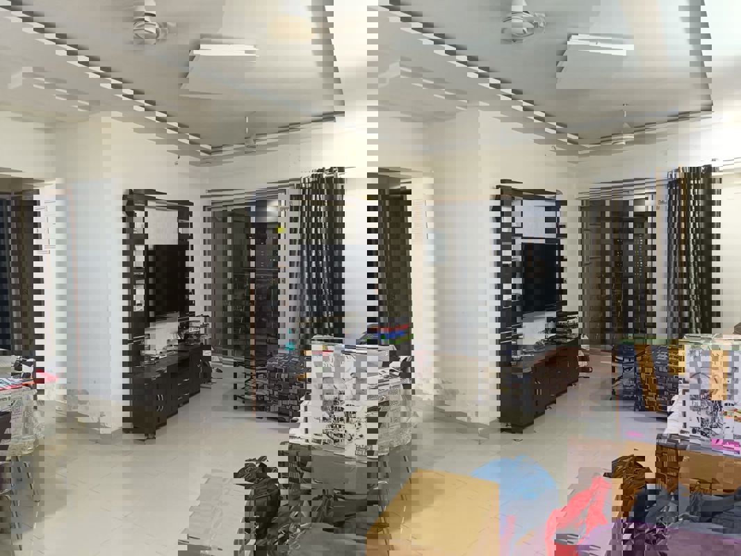 2 BHK + Servant Room 750 Sq.Ft. Apartment in Kanakia Spaces Niharika