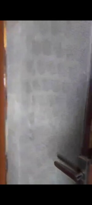 Room in 3 BHK Apartment at ATS Dolce, Zeta I Greater Noida – for Rent