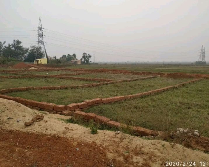 Plot For Sale in Janla