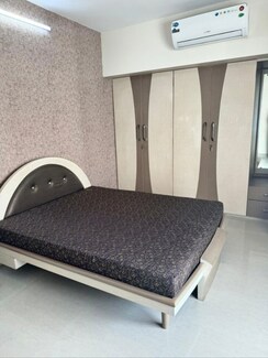 2 BHK Apartment For Rent in Millie Enclave