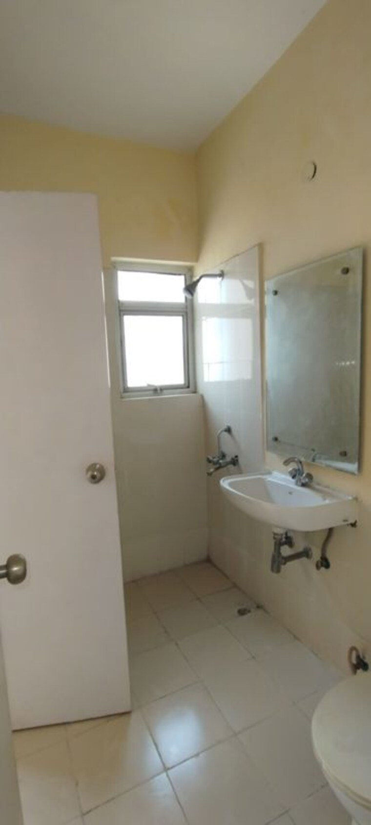 Bathroom, sare-ebony-greens 2 Bedroom 1034 Sq.Ft. Apartment In Lal Kuan Ghaziabad 10310339