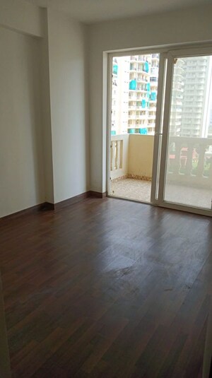 Room in 2 BHK Apartment at Ansal Royal Heritage, Sector 70 – for Rent