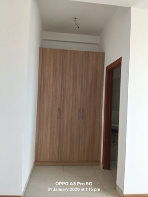 Room in 5 BHK Apartment at SS Linden, Sector 84 – for Rent