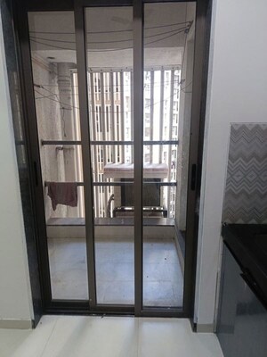 Room in 1 BHK Apartment at Lodha Casa Viva, Majiwada – for Rent