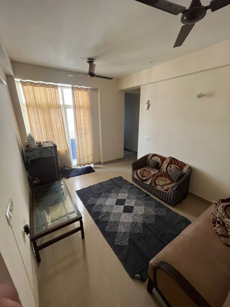 Living Room, shree-vardhman-mantra 2 Bedroom 800 Sq.Ft. Apartment In Sector 67 Gurgaon 10310428