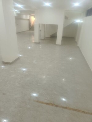 Room in  Office Space at Safdarjung Enclave – for Sale