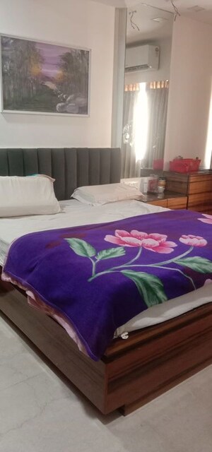 Bedroom in 2 BHK Apartment at Hiranandani Garden Eden III, Powai – for Rent