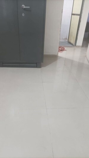 Room in 1 BHK Apartment at MM Spectra, Chembur – for Rent