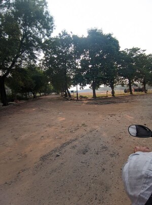 Plot Area in 4 BHK Builder Floor at Eros Lakewood City, Suraj Kund – for Sale