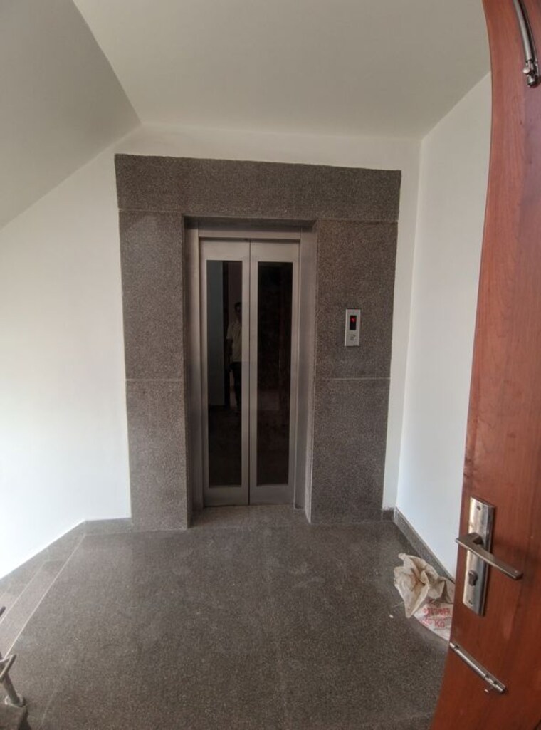 Room, eros-lakewood-city 4 Bedroom 2350 Sq.Ft. Builder Floor In Suraj Kund Faridabad 10310547