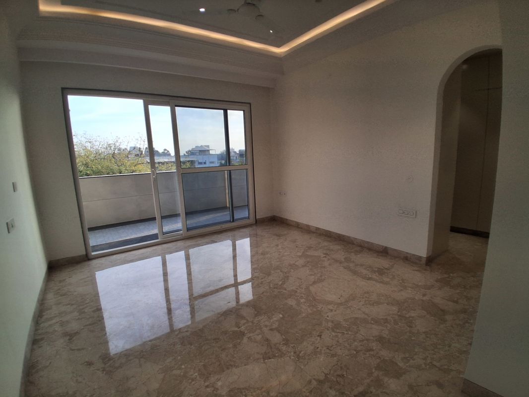 4 BHK + Extra Room Builder Floor For Rent in Rajouri Garden