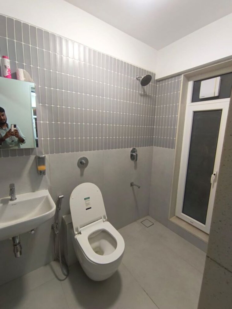 Bathroom, mahavir-arham-mourya 2 Bedroom 730 Sq.Ft. Apartment In Chembur Mumbai 10310567