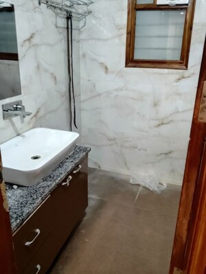 Bathroom in 3 BHK Builder Floor at Sector 7 – for Rent