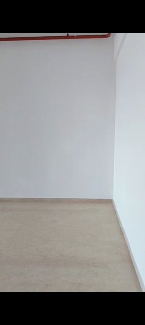 Room in 3 BHK Apartment at Rosa Manhattan, Ghodbunder Road – for Rent