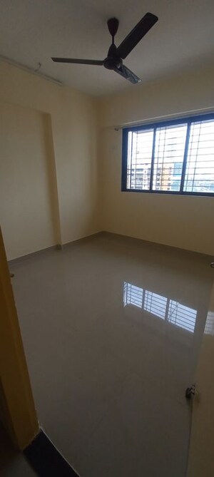 Room in 2 BHK Apartment at Saket CHS Malad East, Malad East – for Rent
