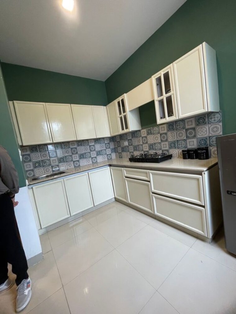 Kitchen, tdi-the-grand-retreat 3 Bedroom 180 Sq.Yd. Builder Floor In Sector 88 Faridabad 10308344