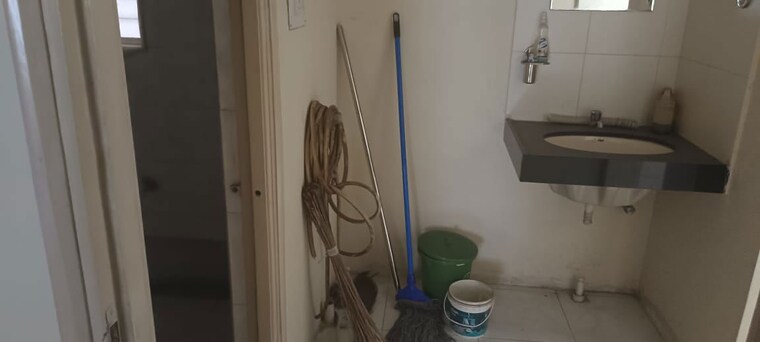 Bathroom, amit-nandanvan 6 Bedroom 2289 Sq.Ft. Apartment In Pimple Nilakh Pune 10310631