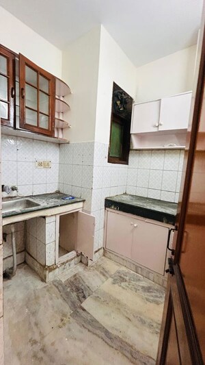 Kitchen in 2 BHK Builder Floor at Malviya Nagar – for Rent