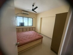 2 BHK Apartment For Rent in Goregaon West