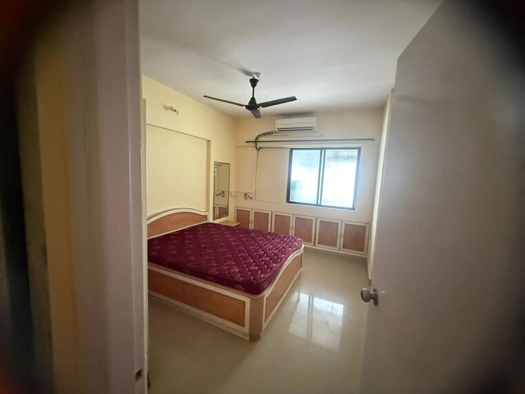 Room, goregaon west 2 Bedroom 580 Sq.Ft. Apartment In Goregaon West Mumbai 10310653