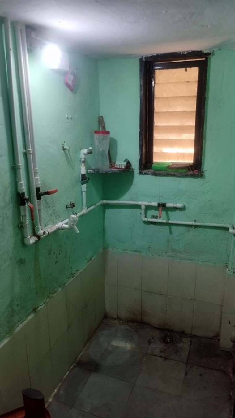 Bathroom, chandrama-chs-dombivli 1 RK 390 Sq.Ft. Apartment In Dombivli West Thane 10310658