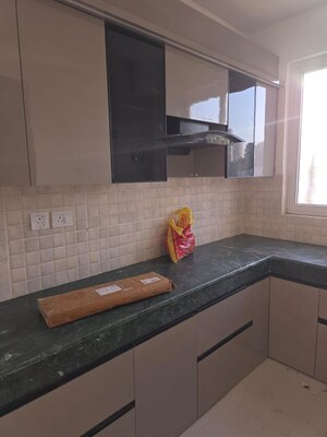 Kitchen in 3 BHK Builder Floor at Bptp Park Floors I, Sector 77 – for Rent