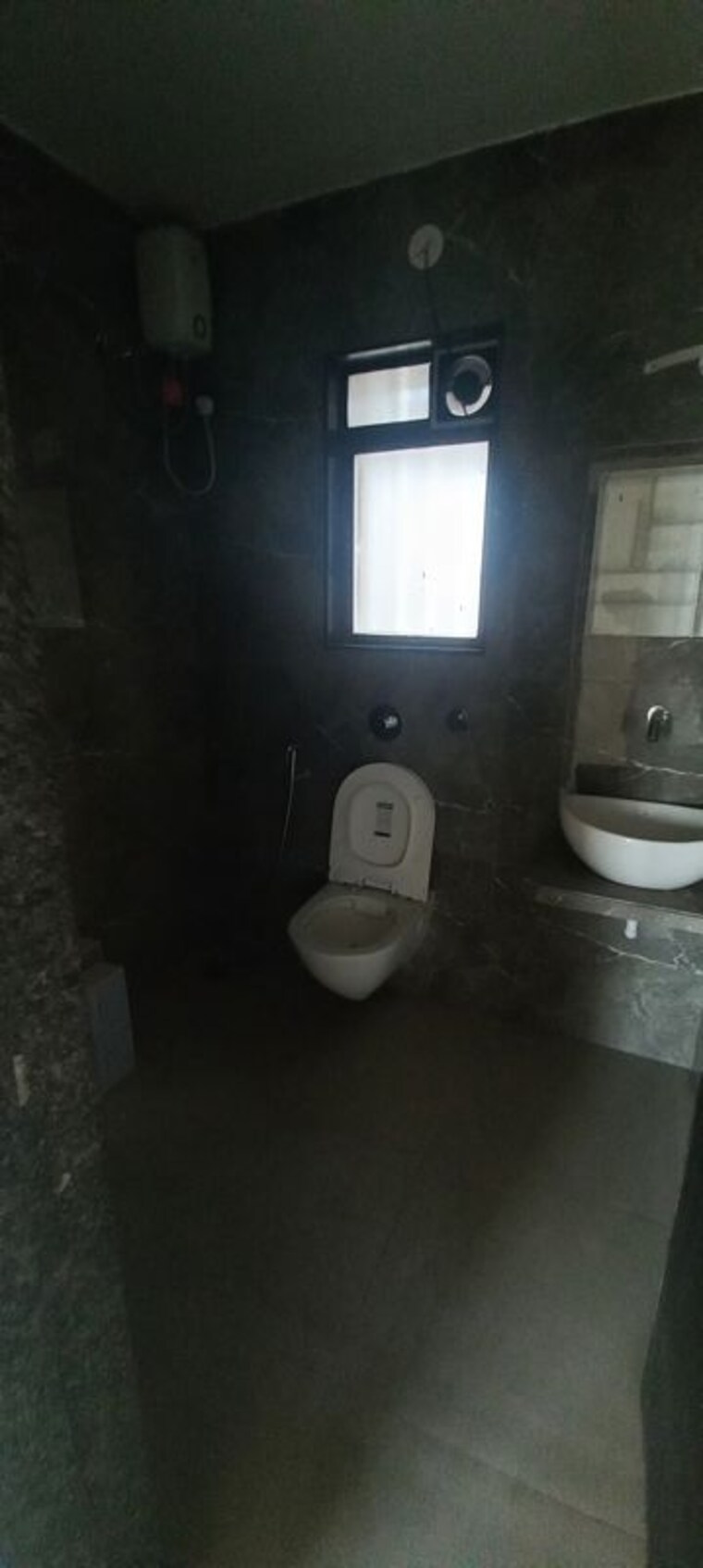 Bathroom, vaishno-sky 3 Bedroom 1200 Sq.Ft. Apartment In Malad East Mumbai 10310683