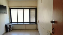 2 BHK Apartment For Rent in Crystal Plaza Santacruz