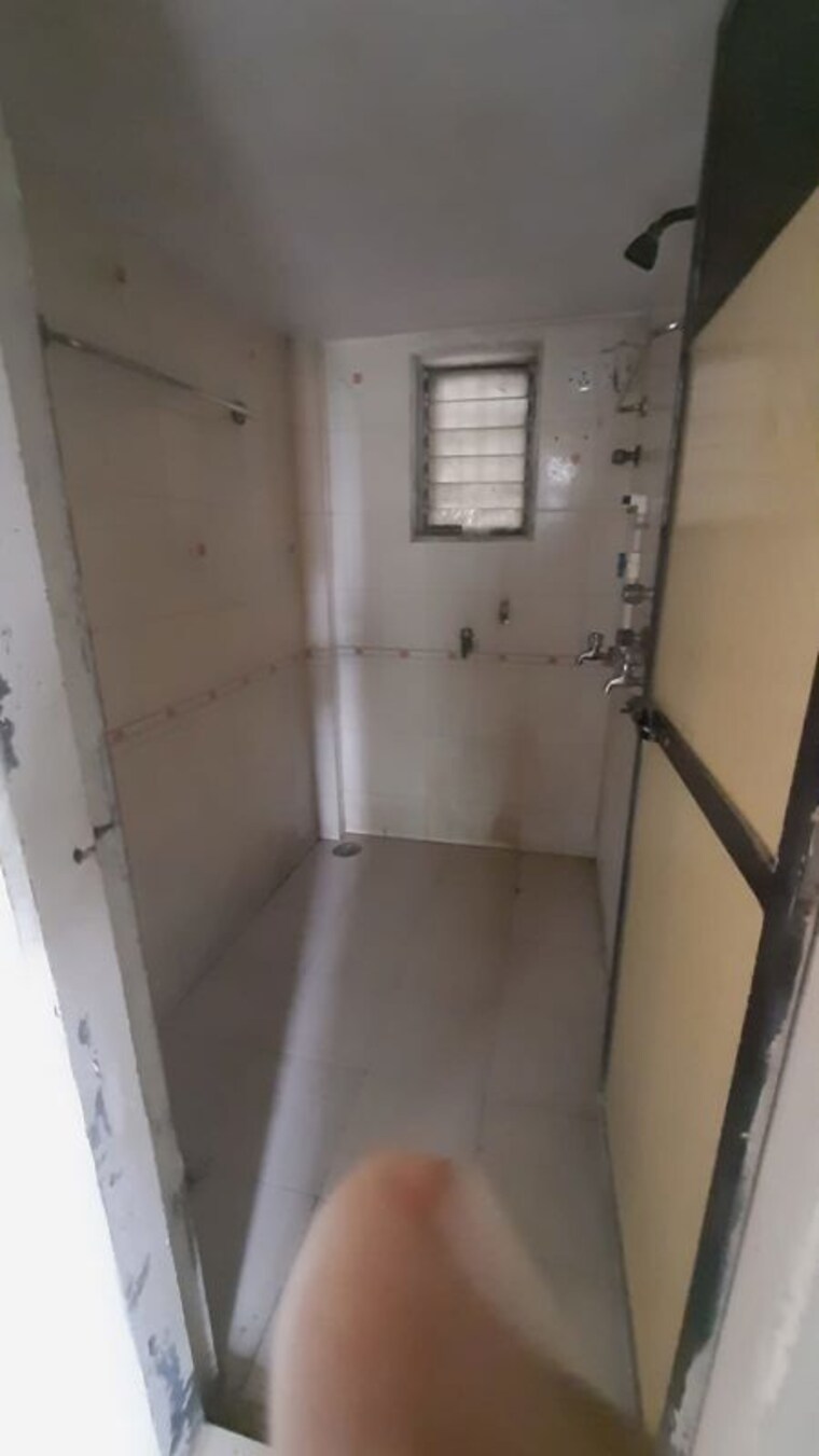 Bathroom, parijat-chs-kalyan-east 1 RK 422 Sq.Ft. Apartment In Kalyan East Thane 10310736