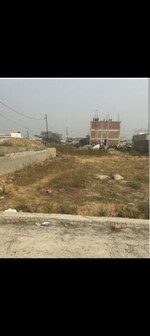 675 Sq.Yd. Plot in Sector 80