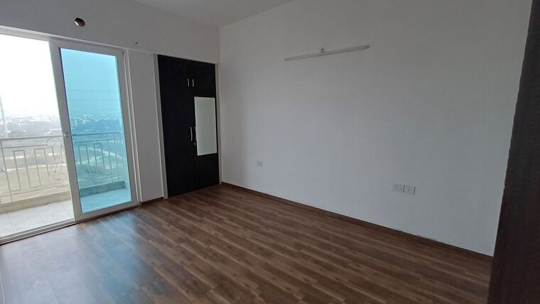 Room, apex-the-kremlin 2 Bedroom 988 Sq.Ft. Apartment In Siddharth Vihar Ghaziabad 9904705